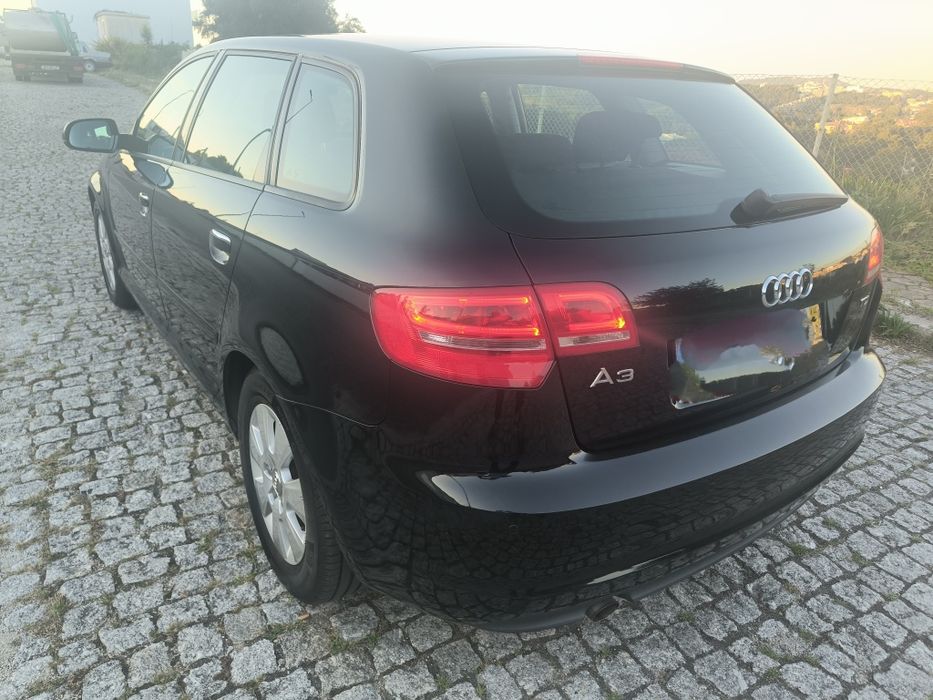Audi A3  1.6 TDI foto 3