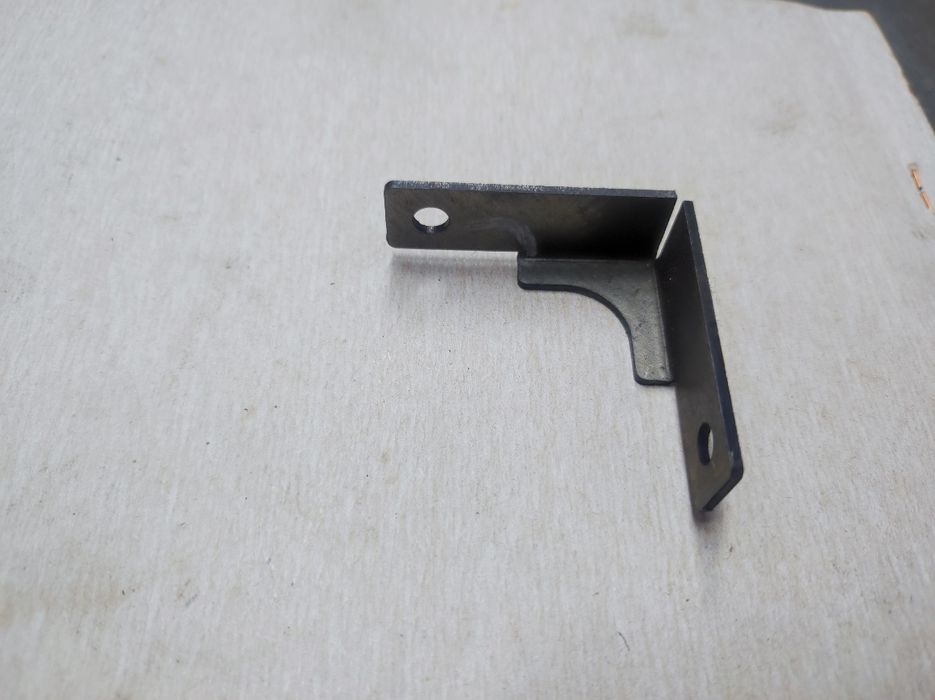 Кутник кріпильний декоративний, уголок декоративный. Кріплення, крепёж