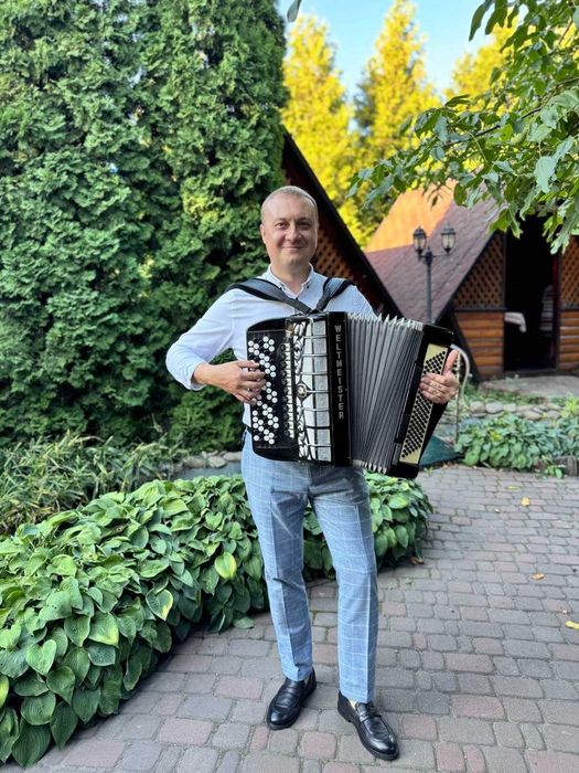 Ведучий тамада жива музика весілля ювілей хрестини випускний