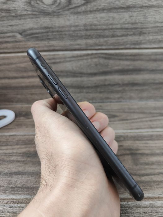 iPhone 11 , айфон 11 129 ,телефон айфон  Apple