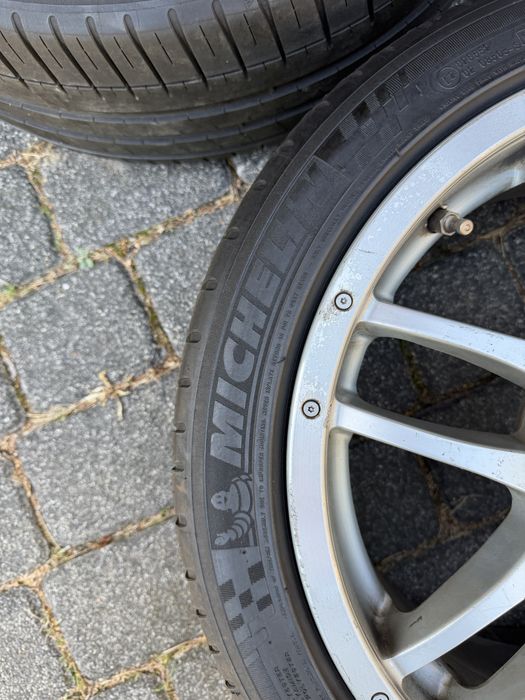 OZ Racing F1 Plus 17” 5x120 8J ET35 – BMW komplet
