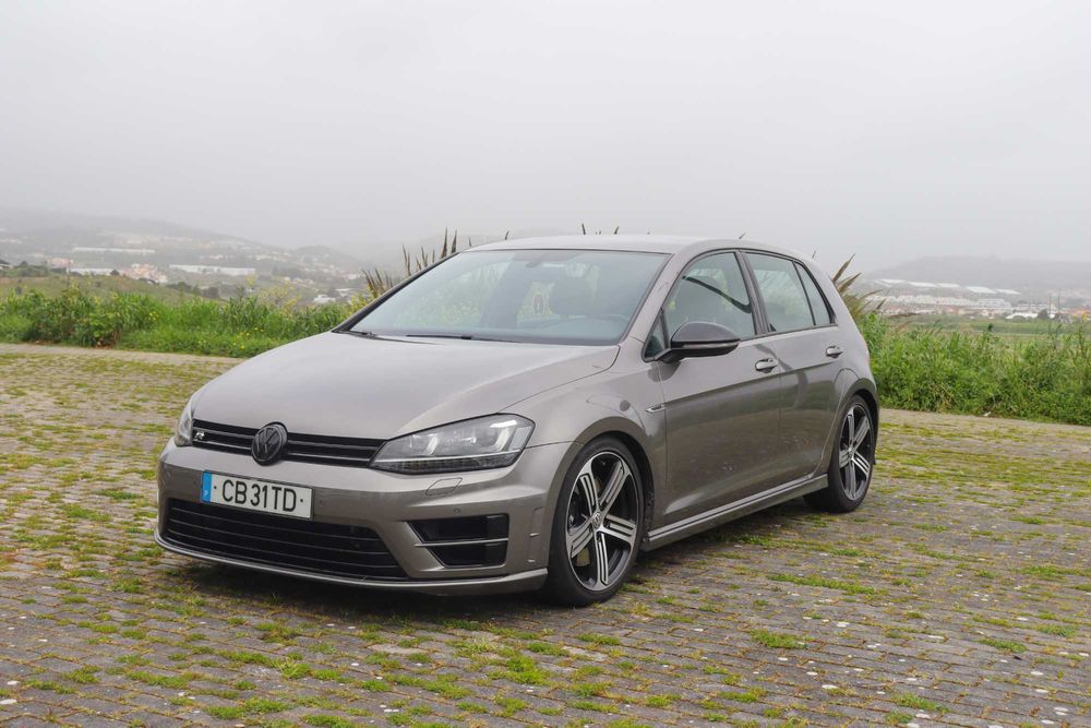 VW Golf 7R 2.0 TSI 300 cv DSG 4 portas — photo 3