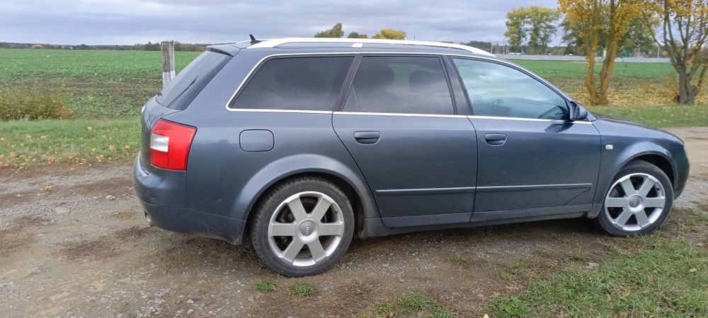 Продам  Ауді  А4 В6 Газ-Бензин 2.4