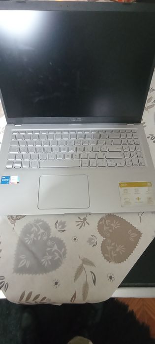 Portátil asus laptop