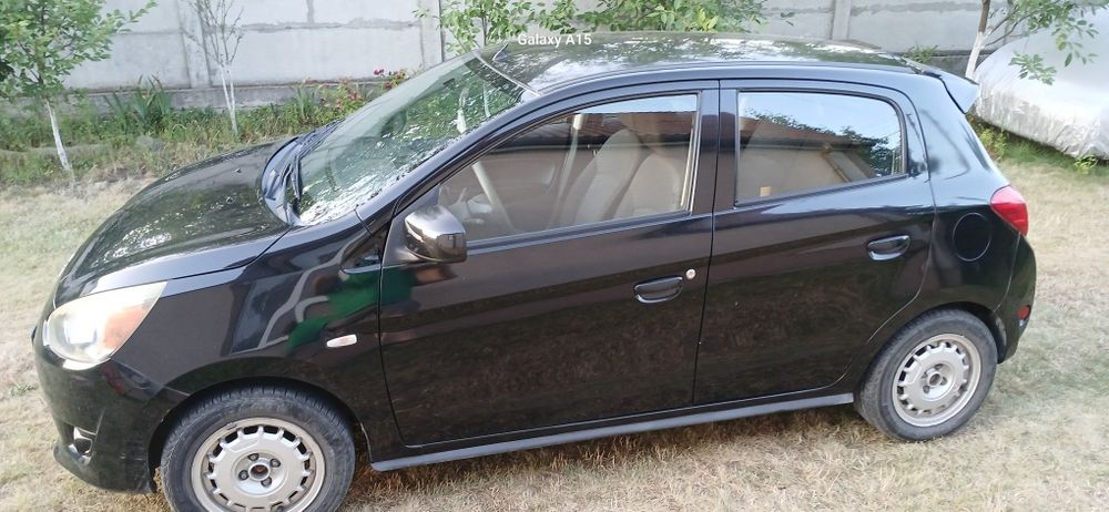 Mitsubishi mirage 2013