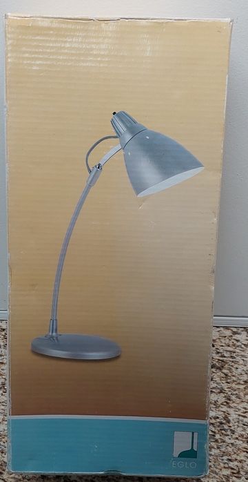 Candeeiro secretária NOVO