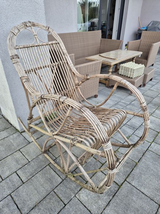 Fotel bujany wiklinowy