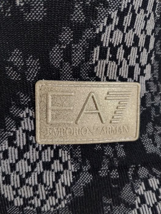 Strój treningowy/dres Armani XS