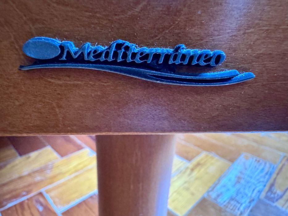 Cama articulada elétrica com colchão em muito bom estado