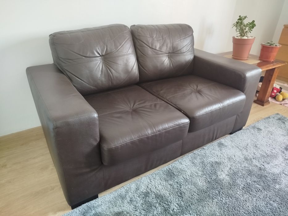 Sofá em pele como novo