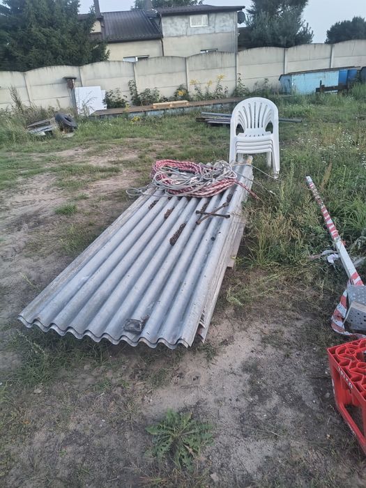 Blacha falista z demontażu na ogrodzenie szopkę garaż