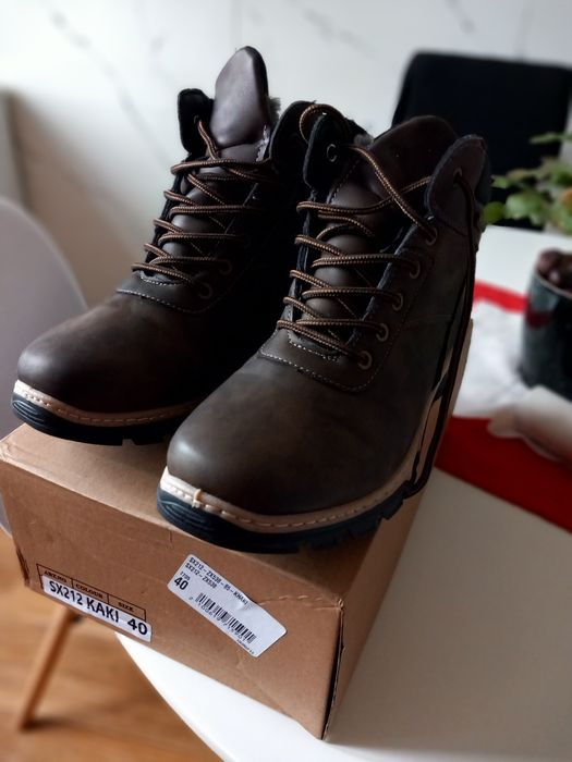 Sprzedam buty zimowe męskie