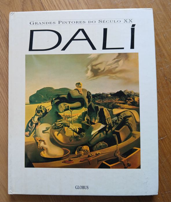 Livro da Colecção 'Grandes Pintores do Século XX - DALI