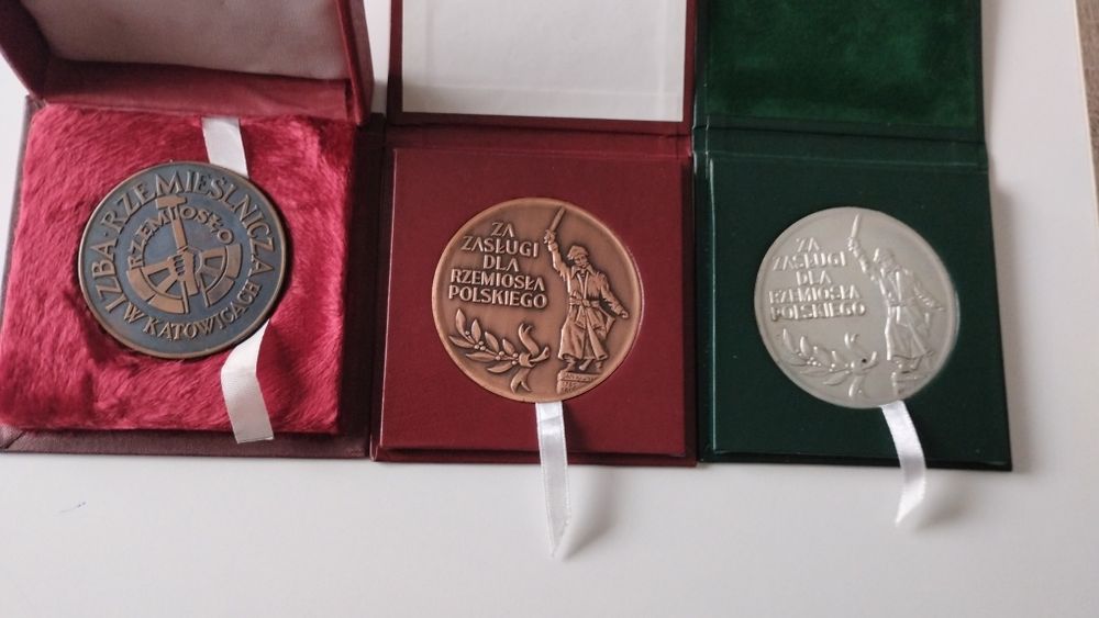 Medale Rzemieślnicze 1977,2011,2012