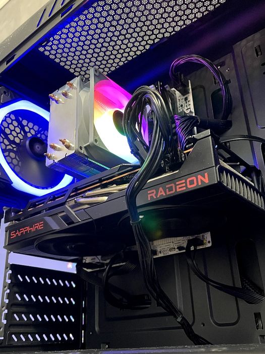 RX 6700 XT | 32GB DDR4 | 14C/28TH | 128GB + 500GB | 600W Ігровий ПК