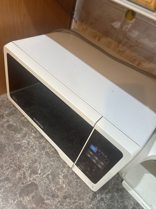 Kuchenka milrofalowa stab b dobry