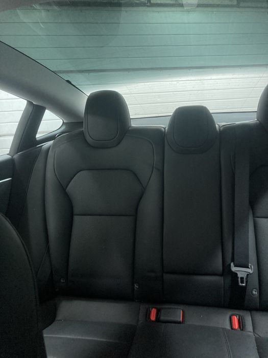 Tesla Model 3 Highland 2024