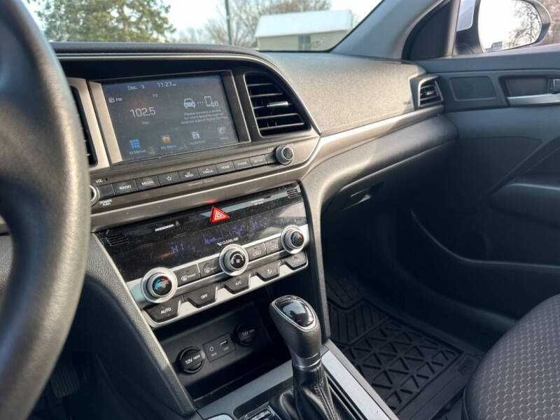 2020 Hyundai Elantra