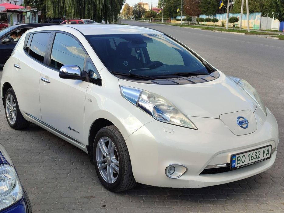 Здам в оренду нісан ліф