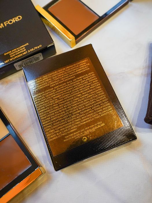 Контуринг Tom Ford Shade and Illuminate Contour Duo