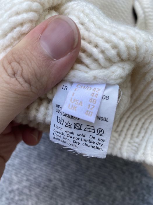 Kremowy ecru wełniany merino kaszmirowy sweter Bally