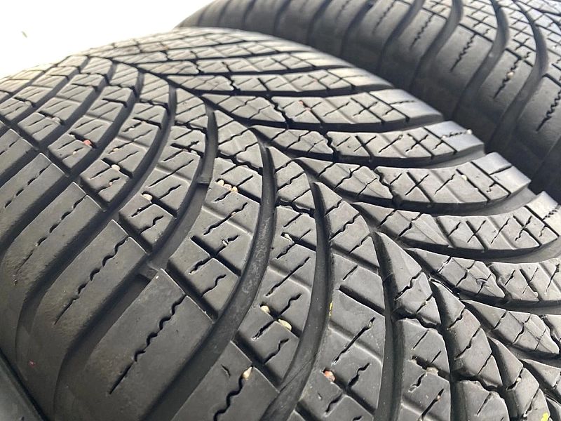 215/60r17 Goodyear Vector 4S gen3_6,6mm_4szt_(555)