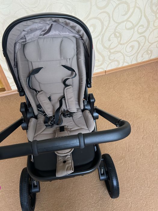 Продам коляску!! СРОЧНО! Состояние хорошое.