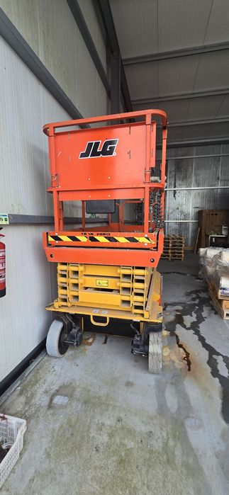 Plataforma Elevatória64738967506817121