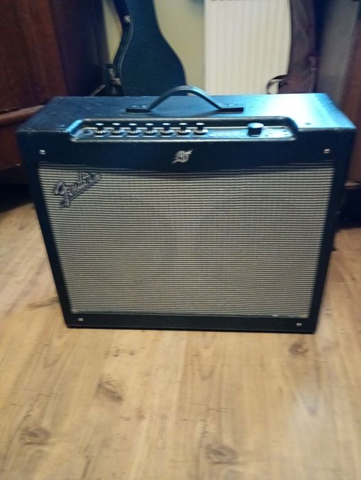 Wzmacniacz gitarowy Fender Mustang 4