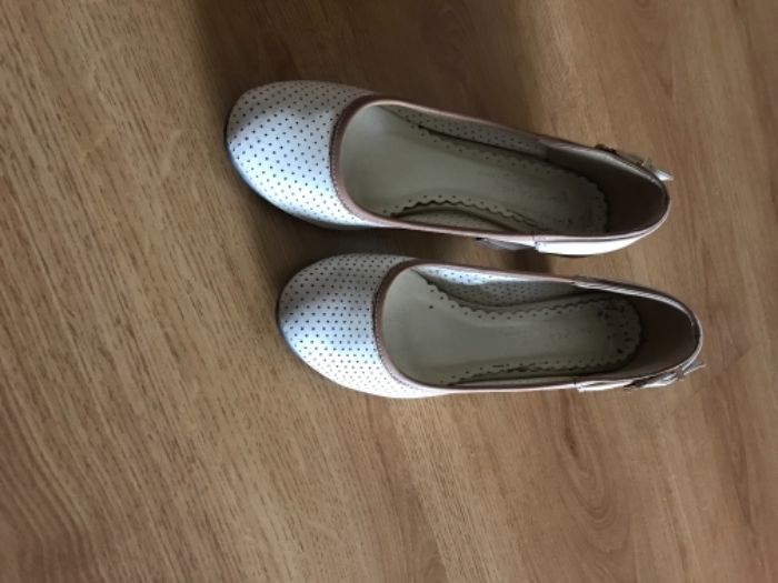 Skórzane czółenka roz. 37