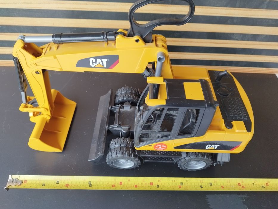 Conjunto Miniaturas  Caterpillar