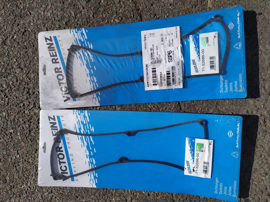 Прокладки клапанної кришки на Mazda