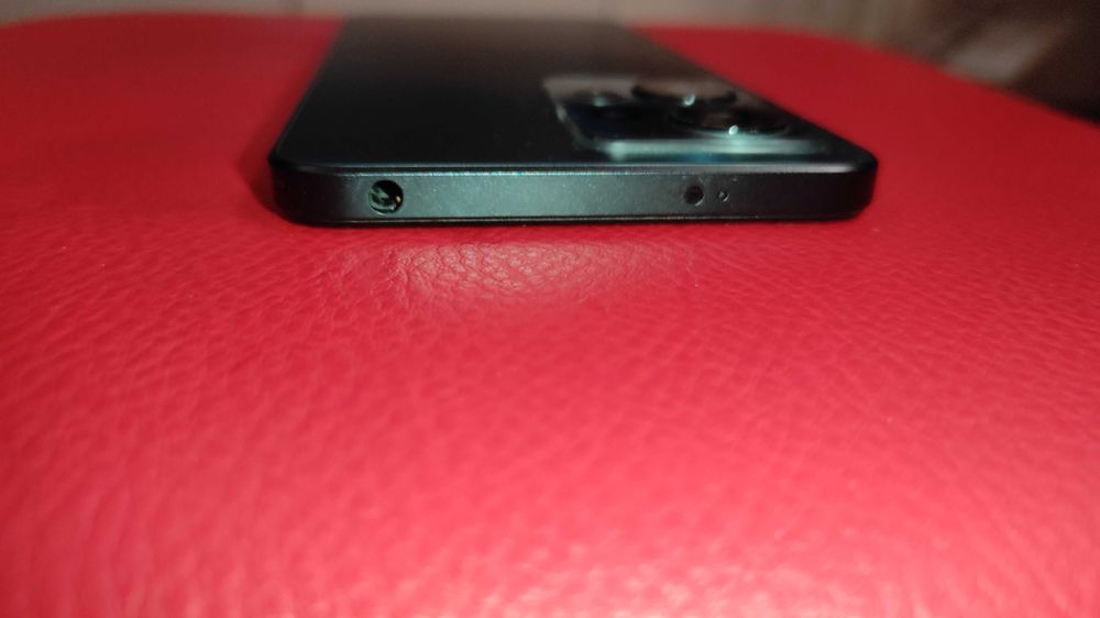 telefon smartfon Xiaomi Redmi Note 12 64GB + ładowarka