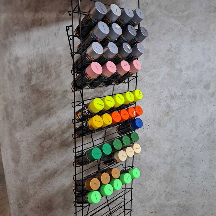 44 Latas de tinta Spray marca VITO 400ml + Suporte expositor metálico