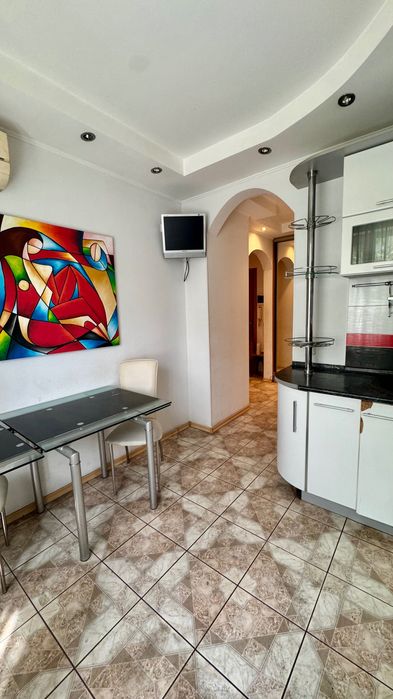 Apartment in Kyiv, Chervonyy Khutir, Rembaza - View 4