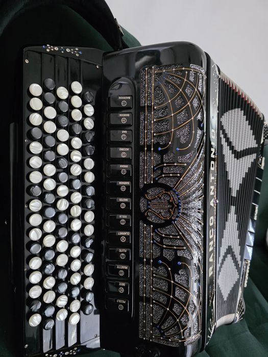 Sprzedam akordeon guzikowy ranco antonio