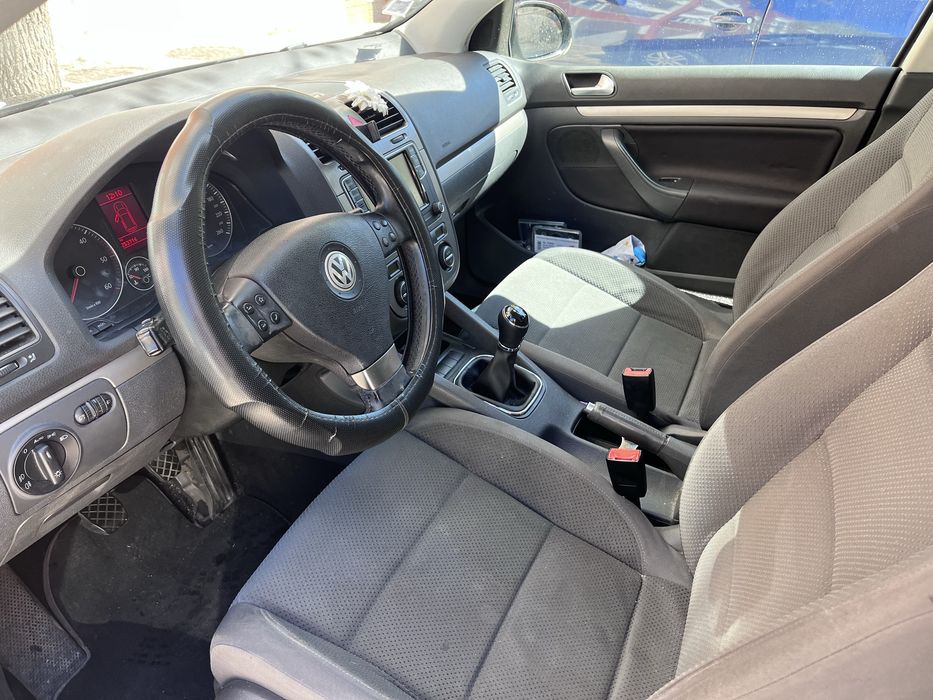Volkswagen Golf V