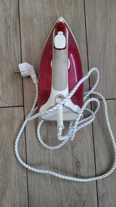 Парова праска Tefal Maestro 76 FV3776E0