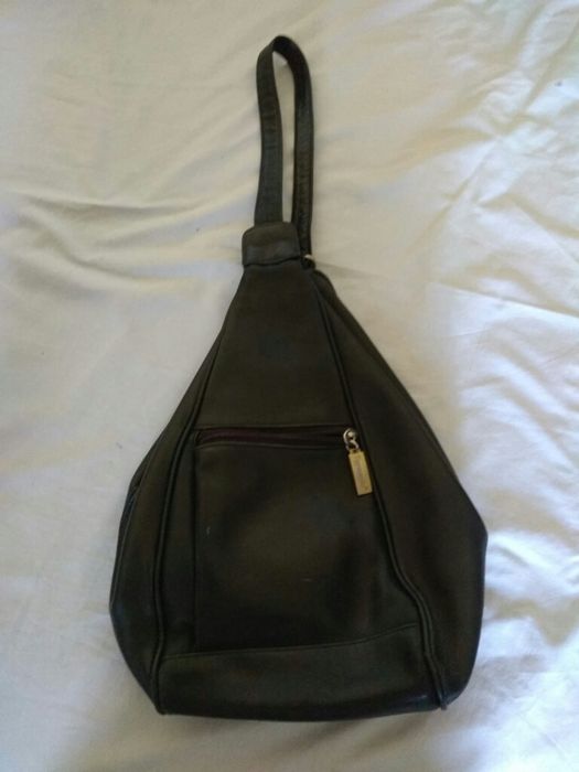 Torebka skorzana Tignanello stan bdb czarna