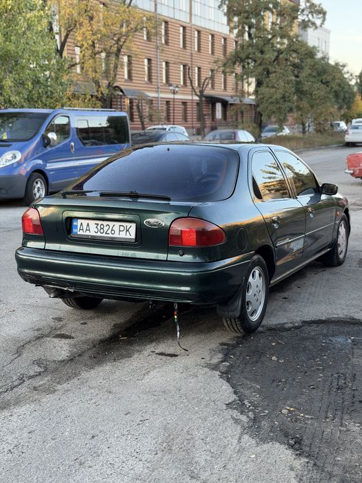Ford Mondeo 2.5 автомат
