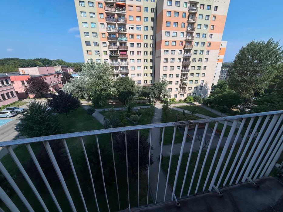 Mieszkanie 3 pokoje do remontu