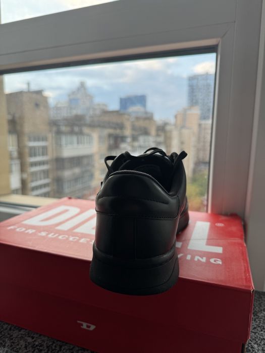 Кожаные кеды DIESEL