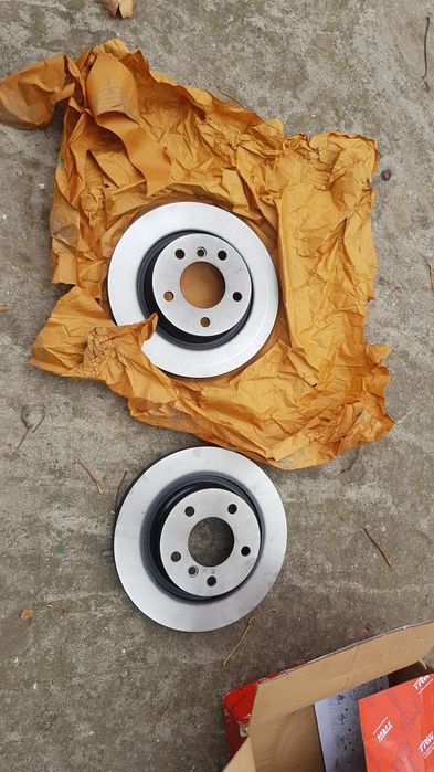 Тормозные диски TRW  DF 4069