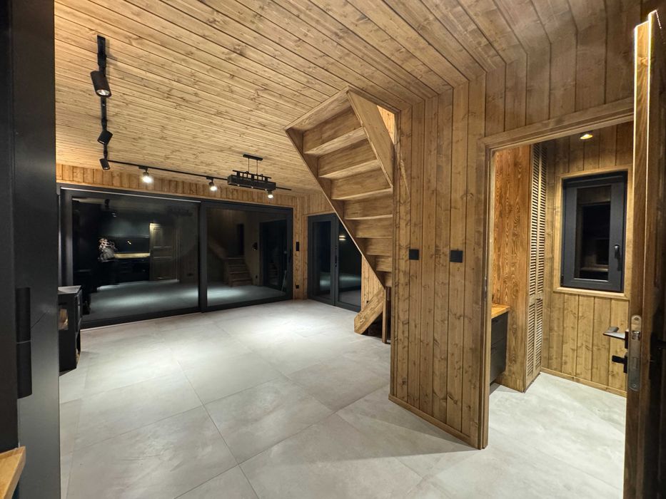 Domek drewniany na zgłoszenie/pozwolenie.