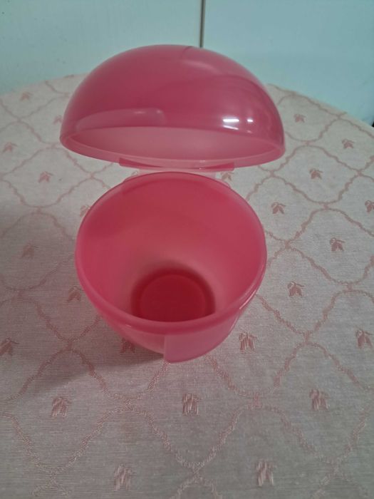 Porta Maça da Tupperware