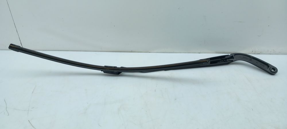 Haste / braço de escova limpa vidros frente esquerda SEAT Leon Sportst