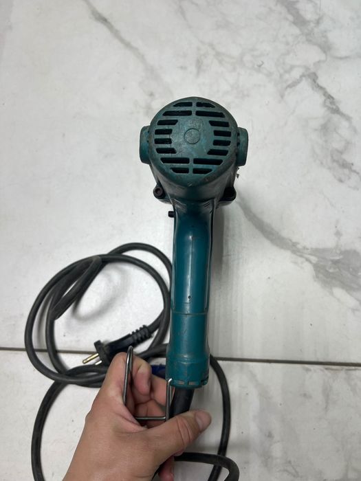 Гайковерт Makita