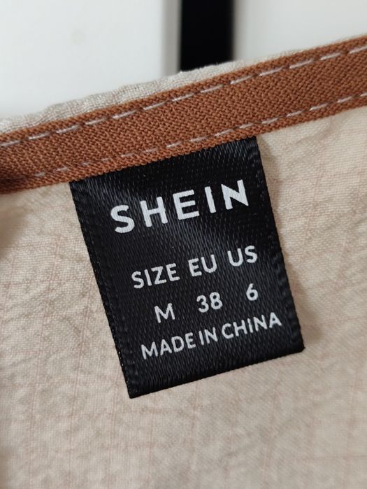 Sukienka na bal przebierańców