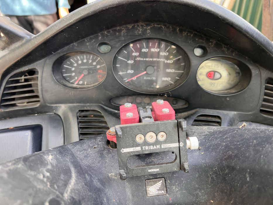 Honda silverwing 400