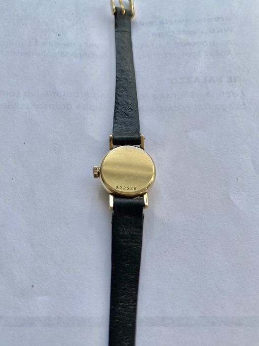 Золотые часы Zenith 585 пробы